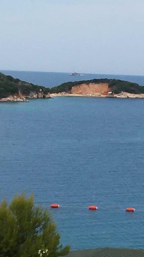 Hotel Majestic Ksamil Bagian luar foto