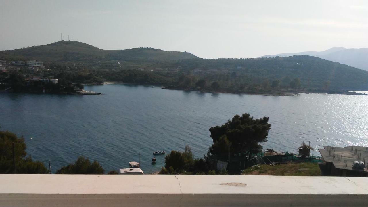 Hotel Majestic Ksamil Bagian luar foto