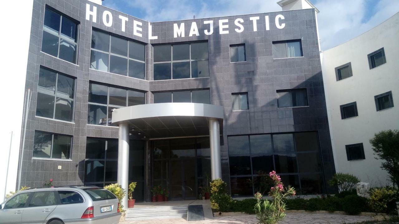 Hotel Majestic Ksamil Bagian luar foto